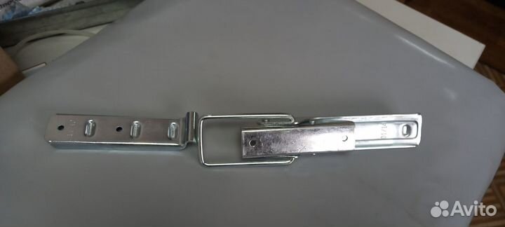 Бортовая защелка для прицепов