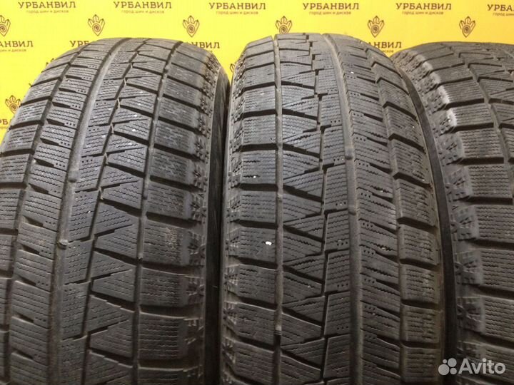 Bridgestone Blizzak Revo GZ 205/60 R16