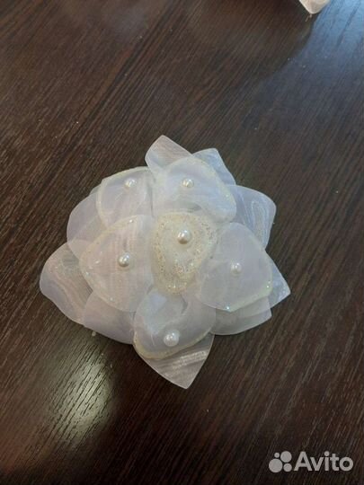 Заколка бант