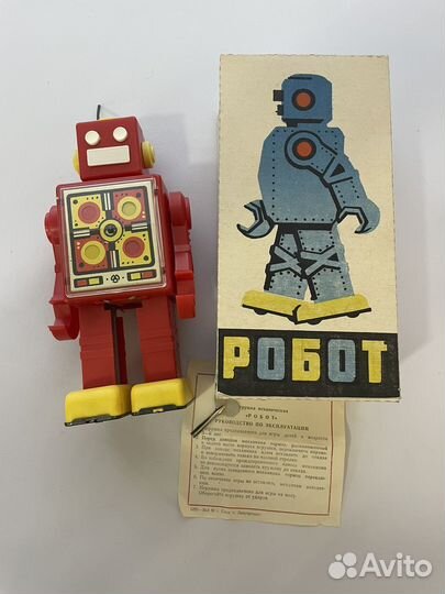 Заводной СССР робот лзм,музейное состояние