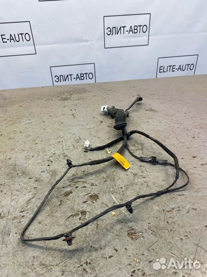 Проводка двери задняя левая Kia Rio 3 1.4 2016