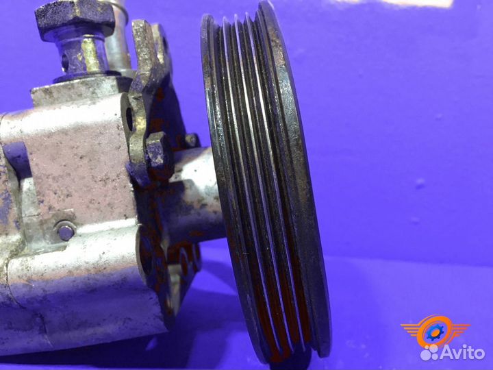 Насос гура Nissan Almera N16 хетчбэк QG15DE 1.5L