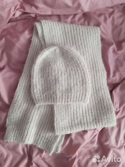 Комплекты шапок и шарфов женские