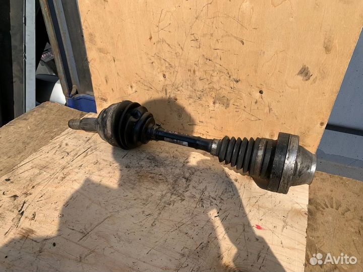 Привод задний левый правый Cayenne 7L Q7 Touareg