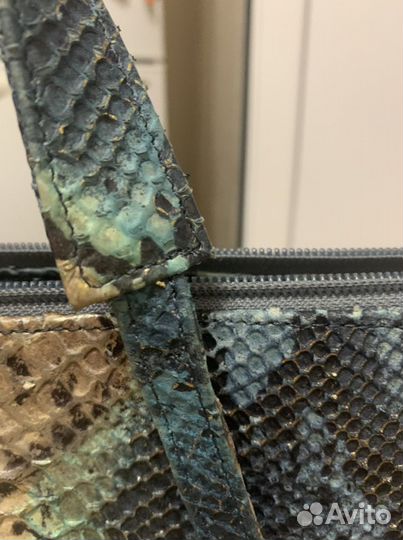 Сумка из кожи питона