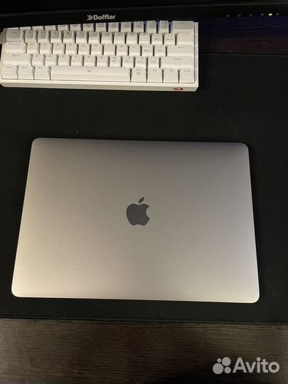 Apple MacBook Pro 13 Retina (2017) i-5 3,1GHz