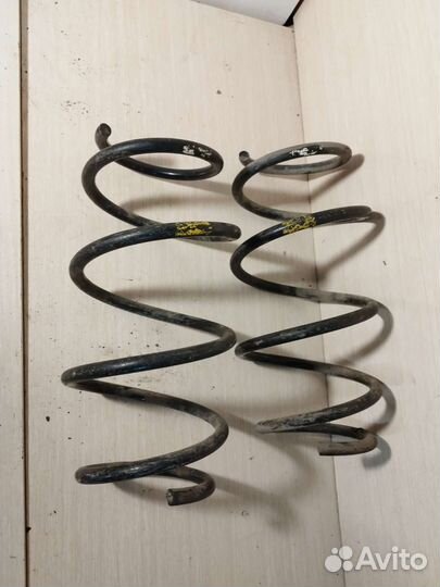 Пружины передние Toyota Corolla e15