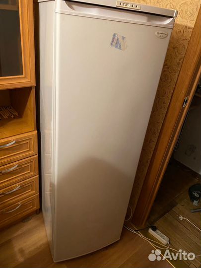 Морозильник Саратов-170 мкш-180