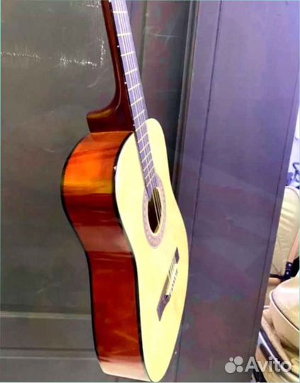 Классическая гитара 6 струн