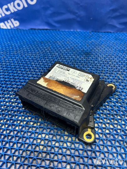 Блок управления airbag Peugeot 308 хэтчбек EP6C