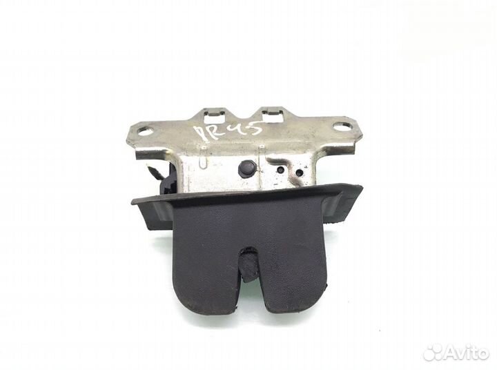 Замок багажника Opel Insignia 1.8 I 2009