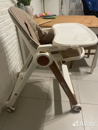 Стул для кормления Happy Baby Berny