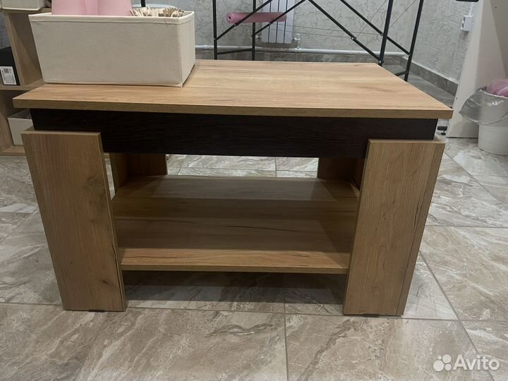 Продам стол