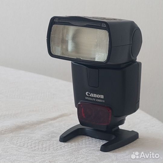 Вспышка камеры Canon Speedlite 430EX II