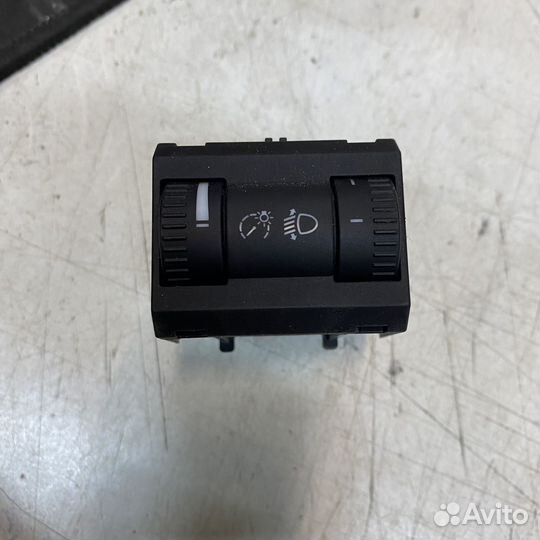 Блок управления светом Skoda Octavia A5