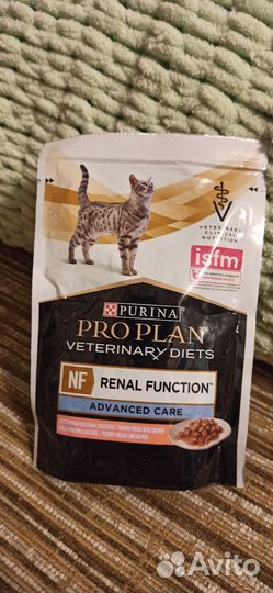 Корм для кошек