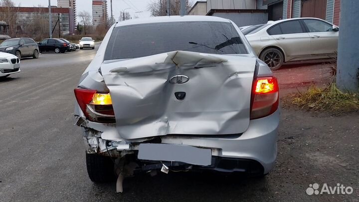 LADA Granta 1.6 AT, 2016, битый, 171 100 км