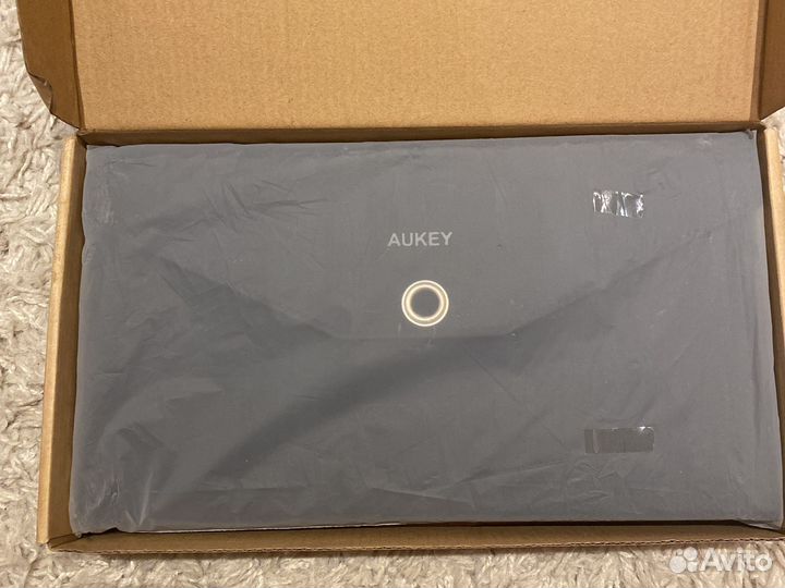 Aukey зарядное устройство Solar Charge
