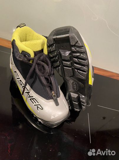 Лыжные ботинки 29 размер