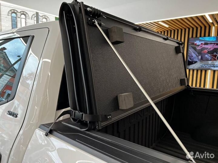 Крышка складная 4 секции Toyota Tundra CrewMax