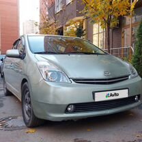 Toyota Prius 1.5 CVT, 2005, 400 000 км, с пробегом, цена 700 000 руб.