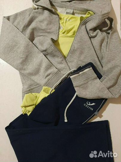 Спортивный костюм