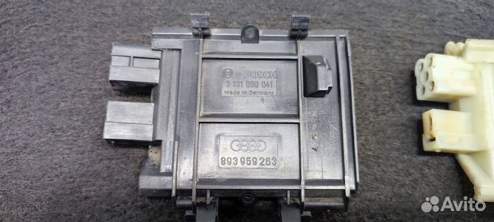 Резистор отопителя Volkswagen Passat B3