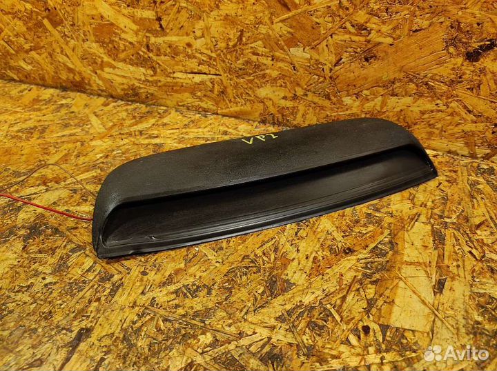 Дополнительный стоп сигнал Passat b5