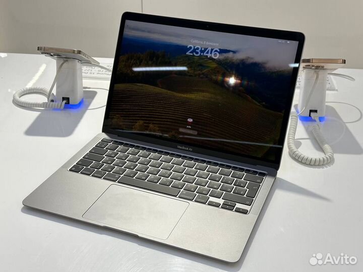 MacBook Air 13 m1 2020 16/256gb