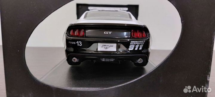 1:18 Ford Mustang GT 2015 Maisto