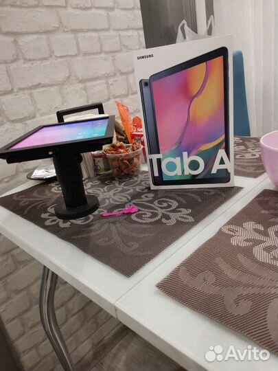 Планшет samsung galaxy tab a