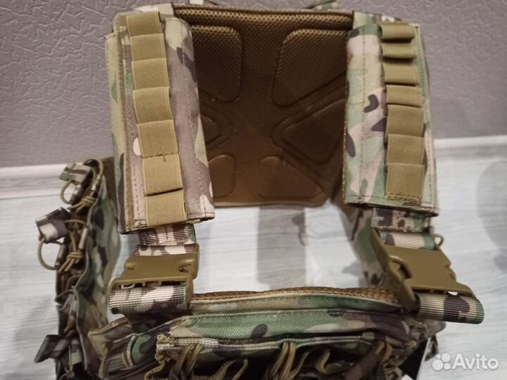 Армейская разгрузка плитник бронежилет с подсумкам