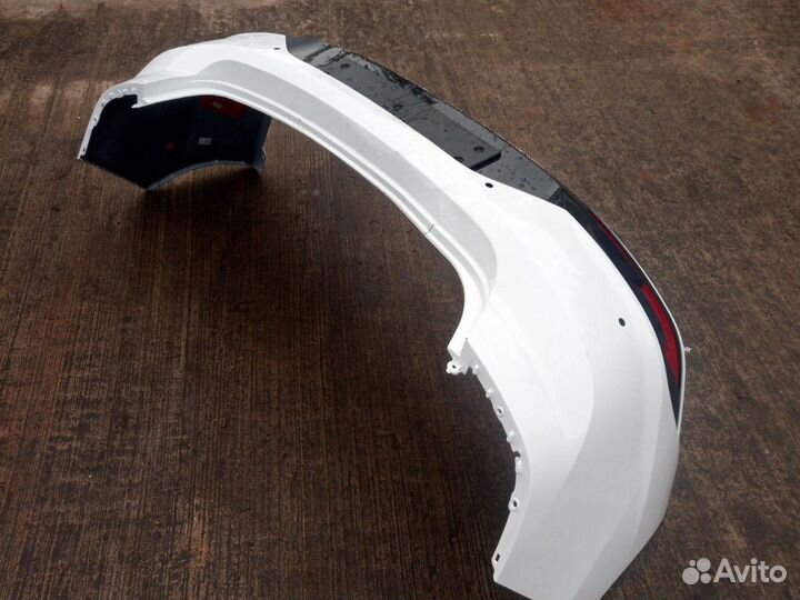 Бампер задний Hyundai Elantra