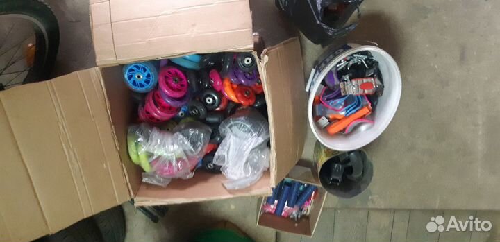 Запчасти для самокатов детских