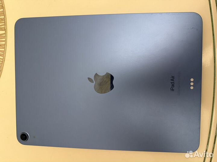 iPad air 5 2022 m1 64 wi fi