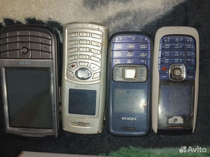 Кнопочные телефоны