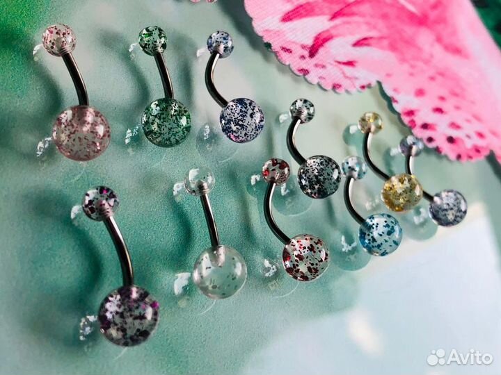 Пирсинг в пупок