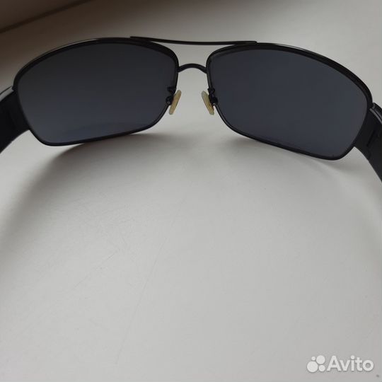 Солнцезащитные очки мужские prada