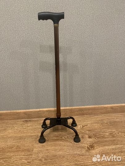 Трость четырехопорная