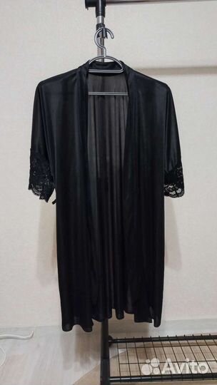 Халат женский шелковый новый