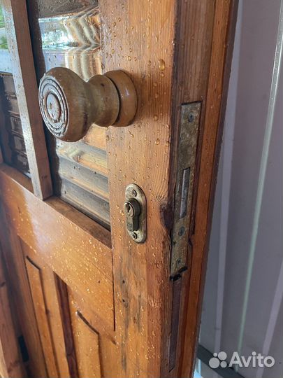 Дверь с фрамугой