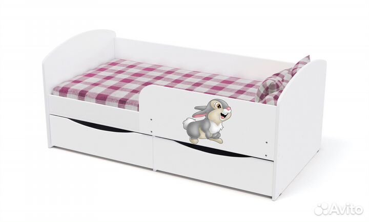 Детская кровать с бортиком