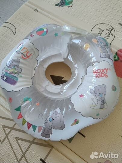 Круг на шею для купания