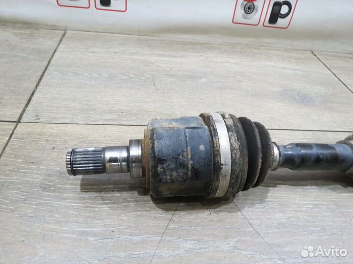 Привод передний правый Kia Sportage 3 SL