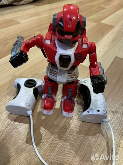 Робот управляемый