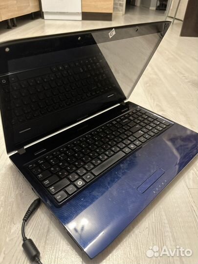 Ноутбук samsung np-r590