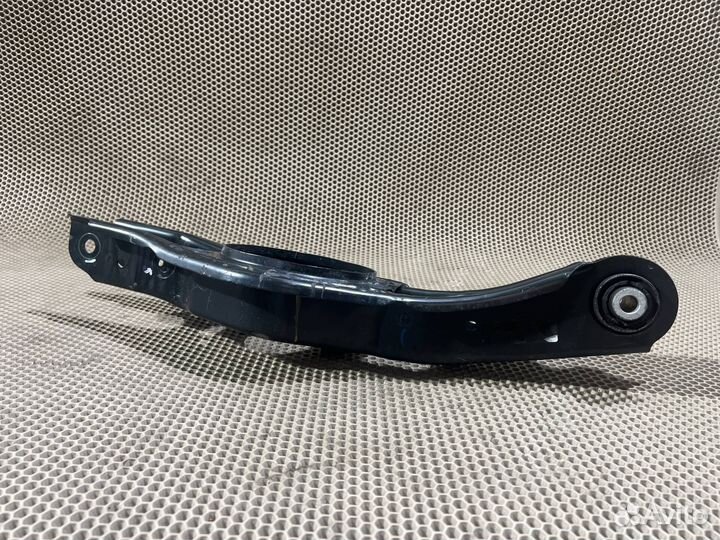 Рычаг задний поперечный Hyundai Tucson NX4