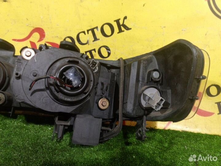 Фара передняя правая Honda Accord CF3 F18B 2001