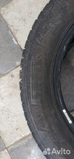 Pirelli Ice Zero 225/60 R17 103F