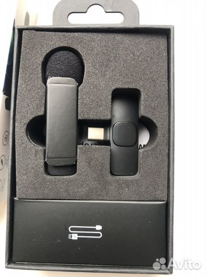 Петличный микрофон